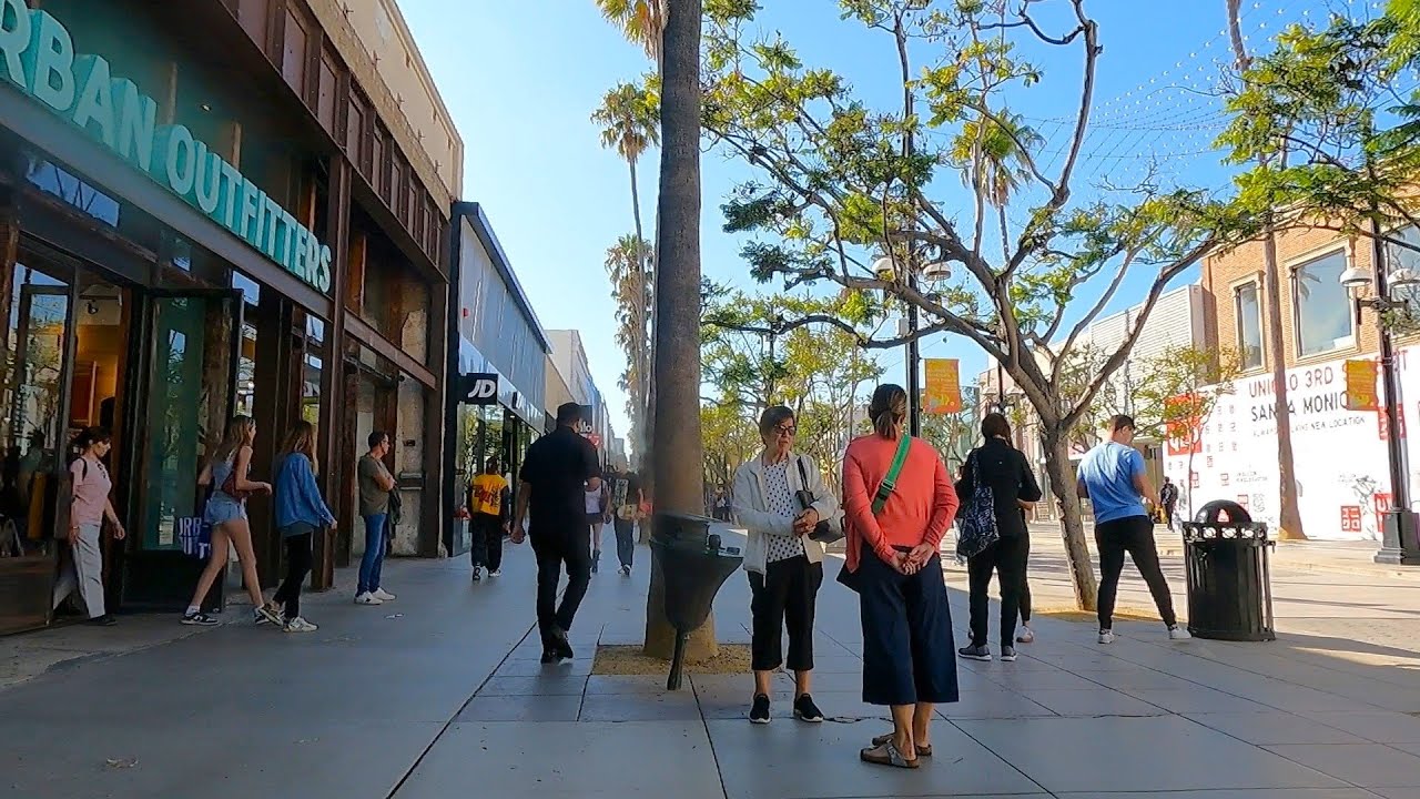 3rd Street Promenade Walking Tour  - Santa Monica's once popular outdoor mall