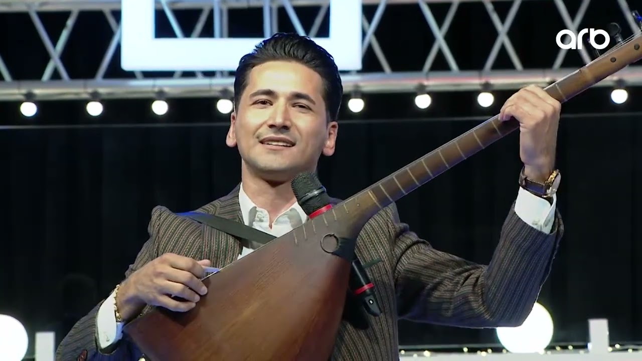 Həmin Zaur | Aşıq Elçin Rəşidoğludan möhtəşəm saz ifası