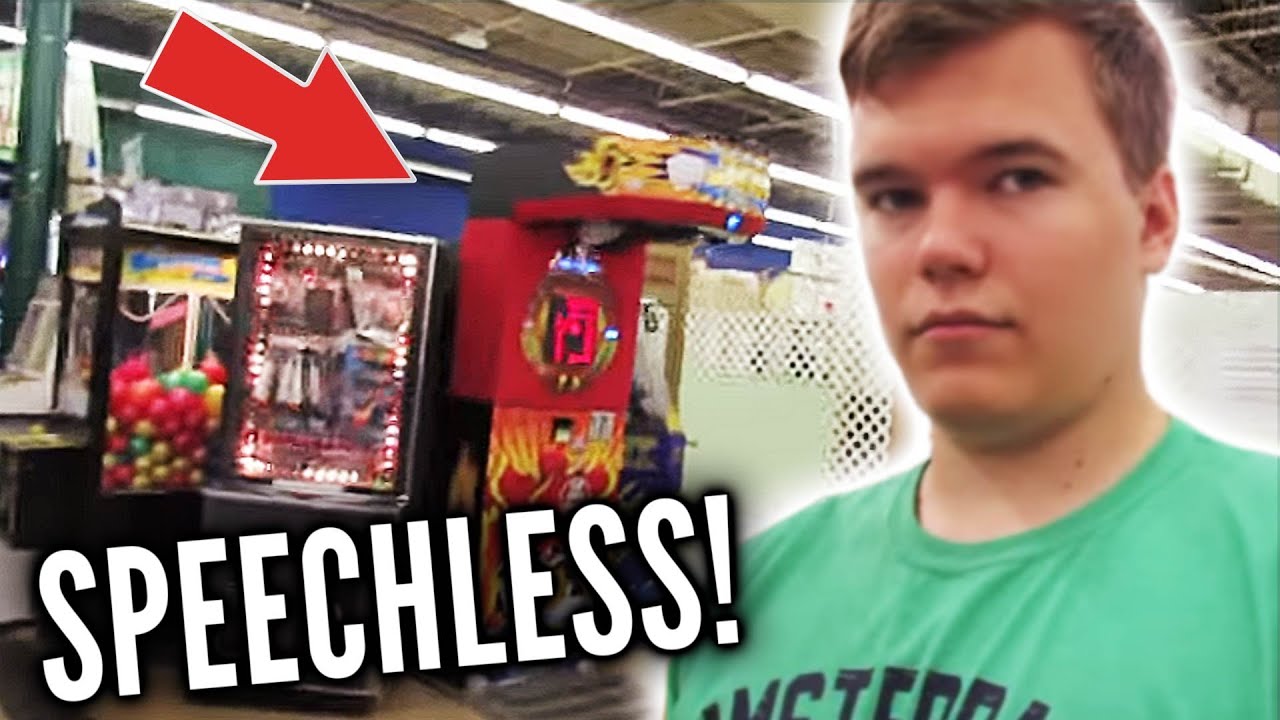 SURPRISING THEM WITH MY NEW ARCADE!!!!!