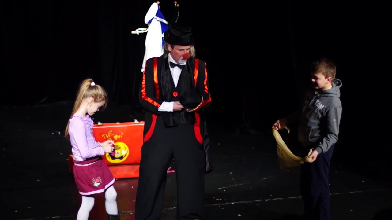 Комические фокусы Magic TRICK Цирк Фокусы с гостями на сцене Моноспектакль Олега Посполитака