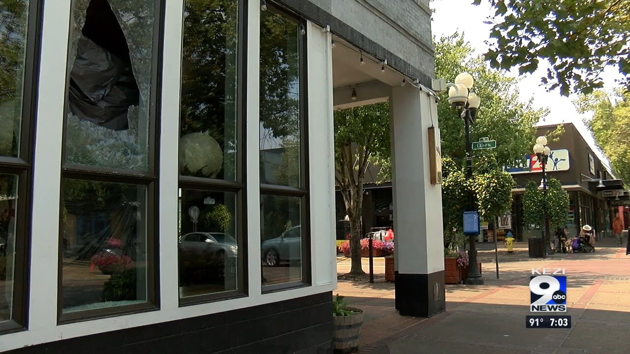 Witnesses shaken up after shooting in Downtown Eugene