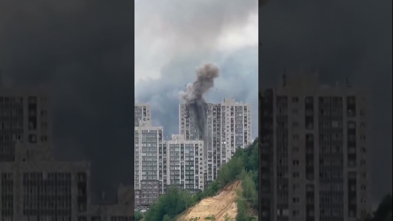 Moment Ukrainian drone strikes Moscow residential building