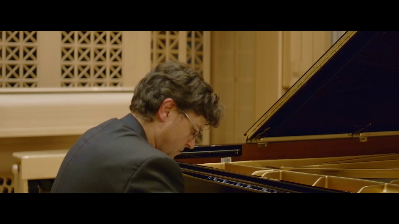 Miroslav Sekera plays Chopin