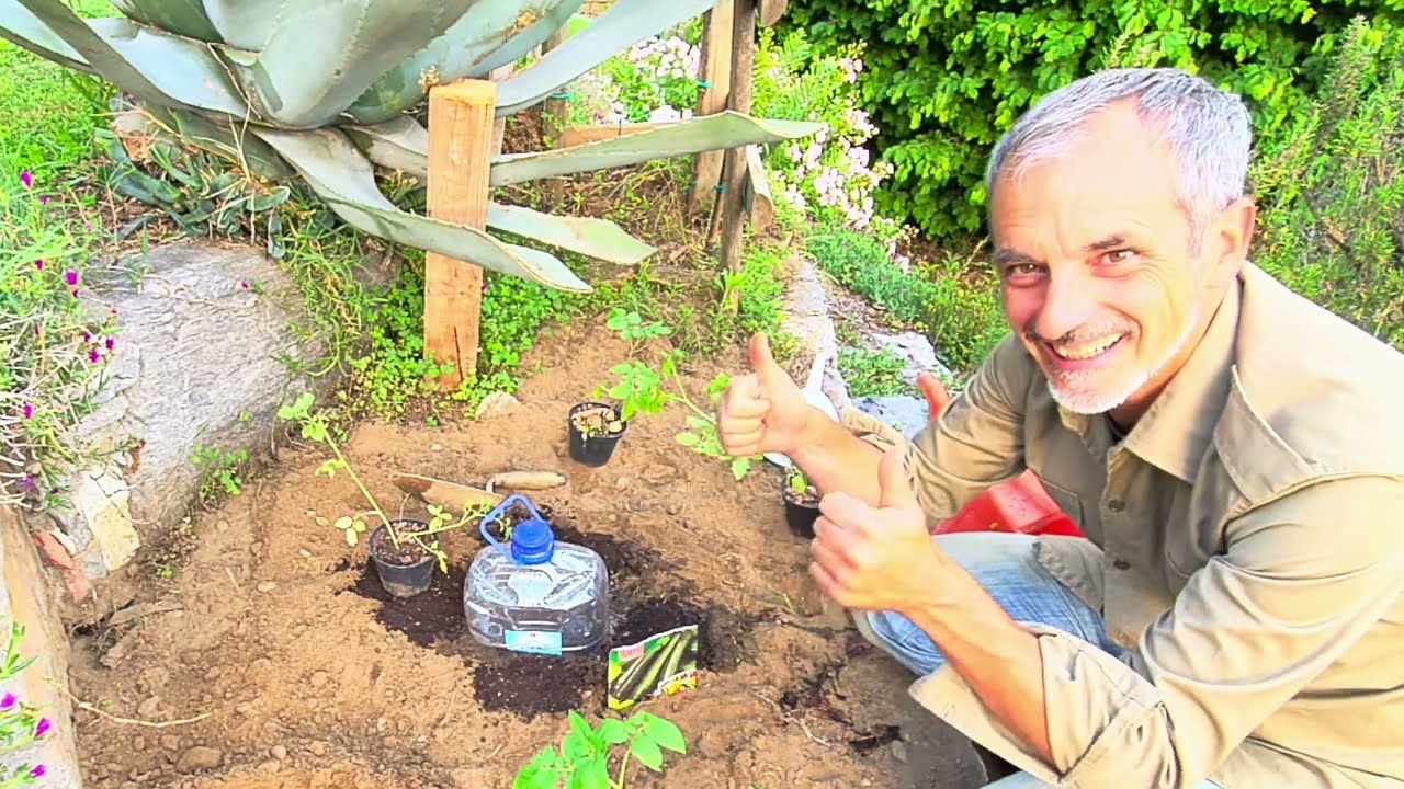Semplice sistema di  IRRIGAZIONE ORTO CON BOTTIGLIA DI PLASTICA