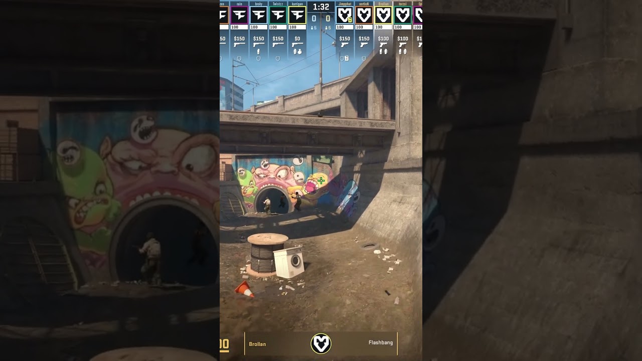 Самый популярный пистолет-пулемет Overpass T STRAT среди профессиональных команд