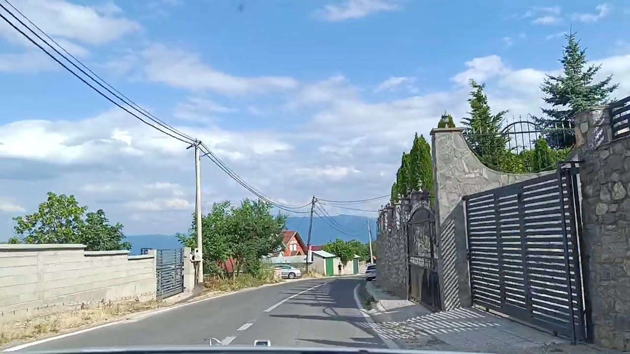 Nje sh&euml;titje n&euml; Kodr&euml;n e Diellit tetov