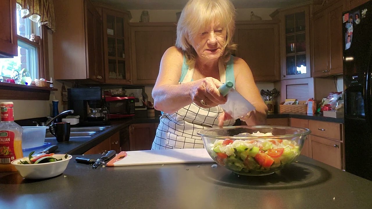 How to make quick and easy Cucumber onion tomato salad