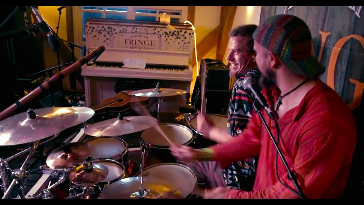 Echo Town – 'Be Strong Troop On' (LIVE) | Sidmouth Fringe Sessions