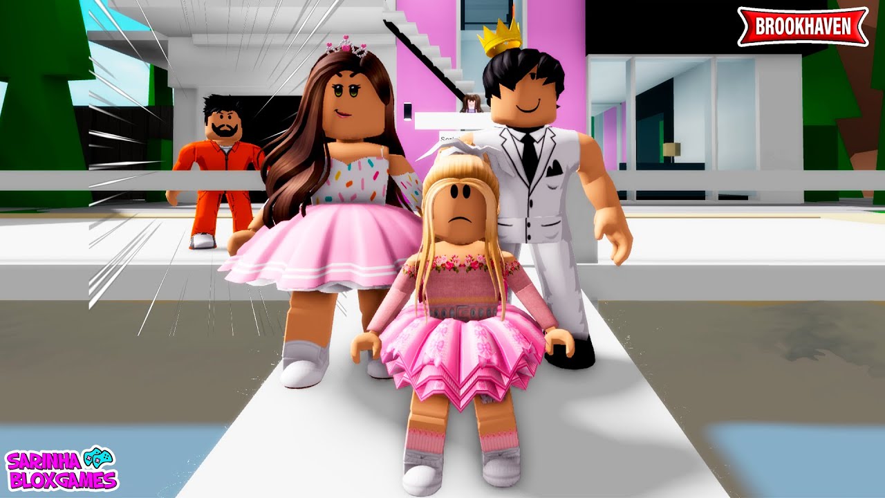 A FILHA ABANDONADA PELA MÃE FOI ADOTADA PELA REALEZA  - BROOKHAVEN 🏡 RP | Roblox