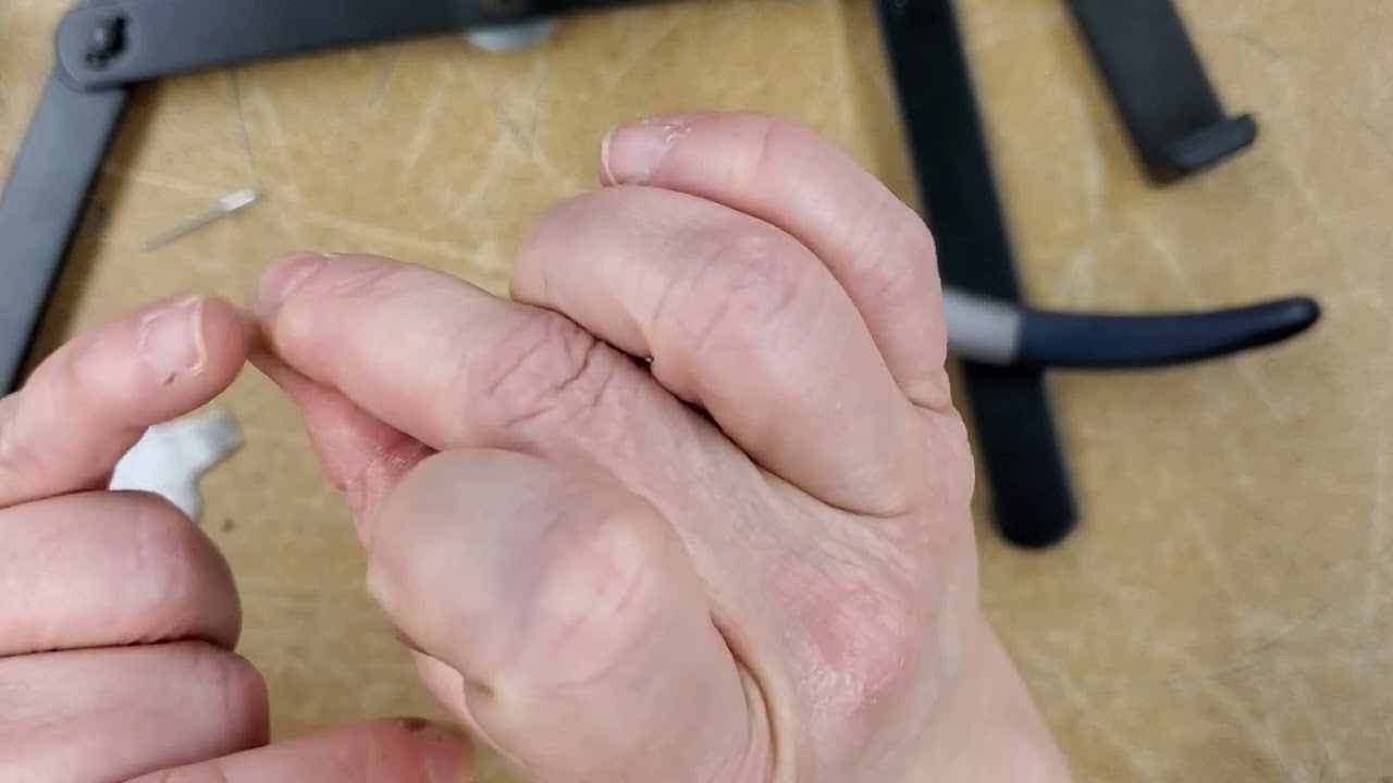 Changing out the dies in a Whitney Punch