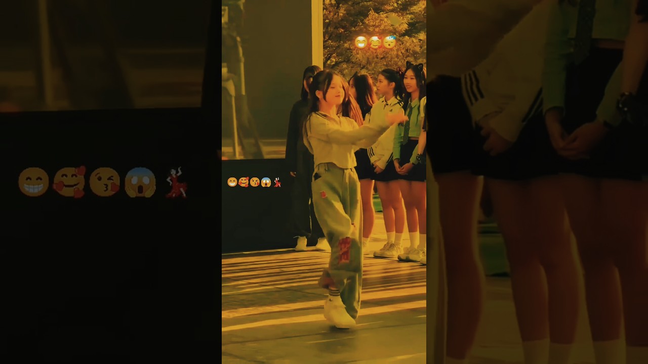 Cutest Baby Dance And Beautiful Outfit 💃👯👗