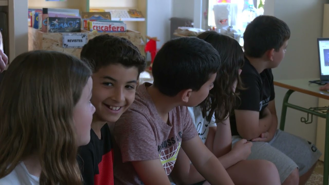 Els alumnes de l’escola Ramon y Cajal d’Ulldecona s’endinsen en el món cooperatiu