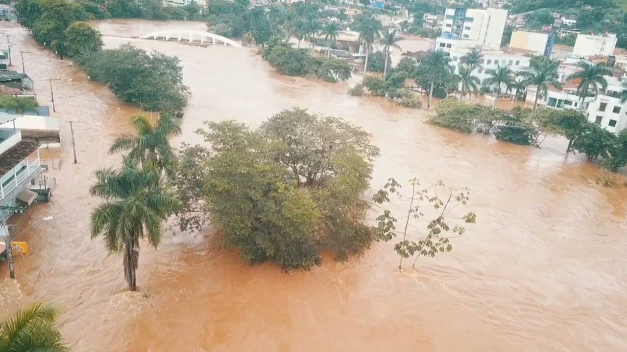 Enchente em Nova Era. Janeiro 2022
