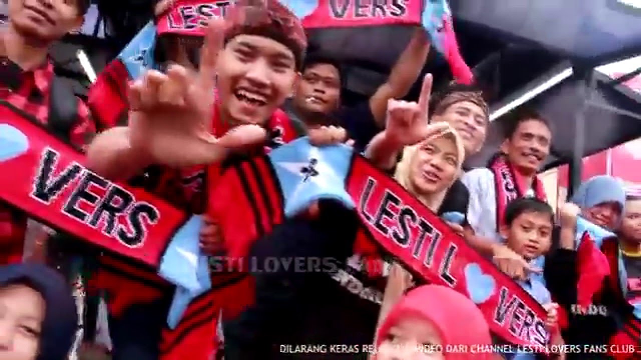NOSTALGIA SERUNYA LESTI LOVERS SAAT MENGHADIRI ACARA DAMI BANDUNG 2015
