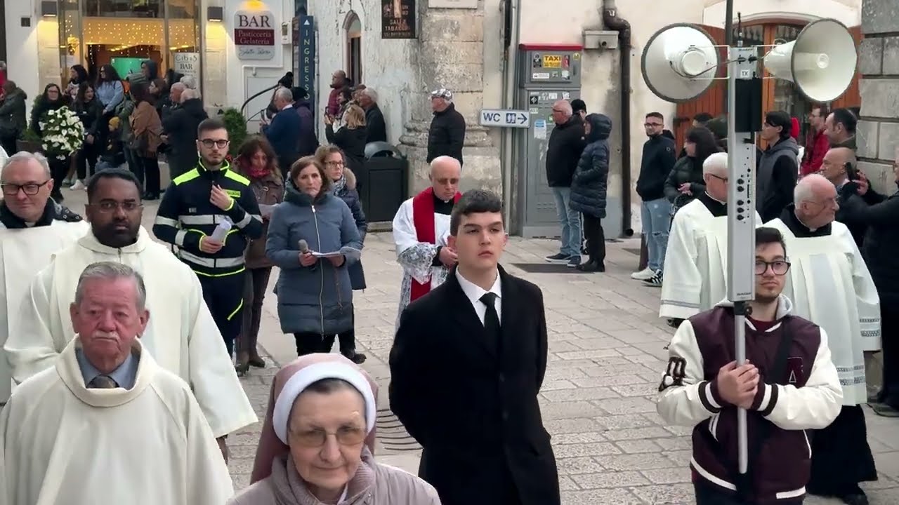 MONTE SANT'ANGELO#009 -VENERDI SANTO A MONTE SANT'ANGELO(seconda parte)