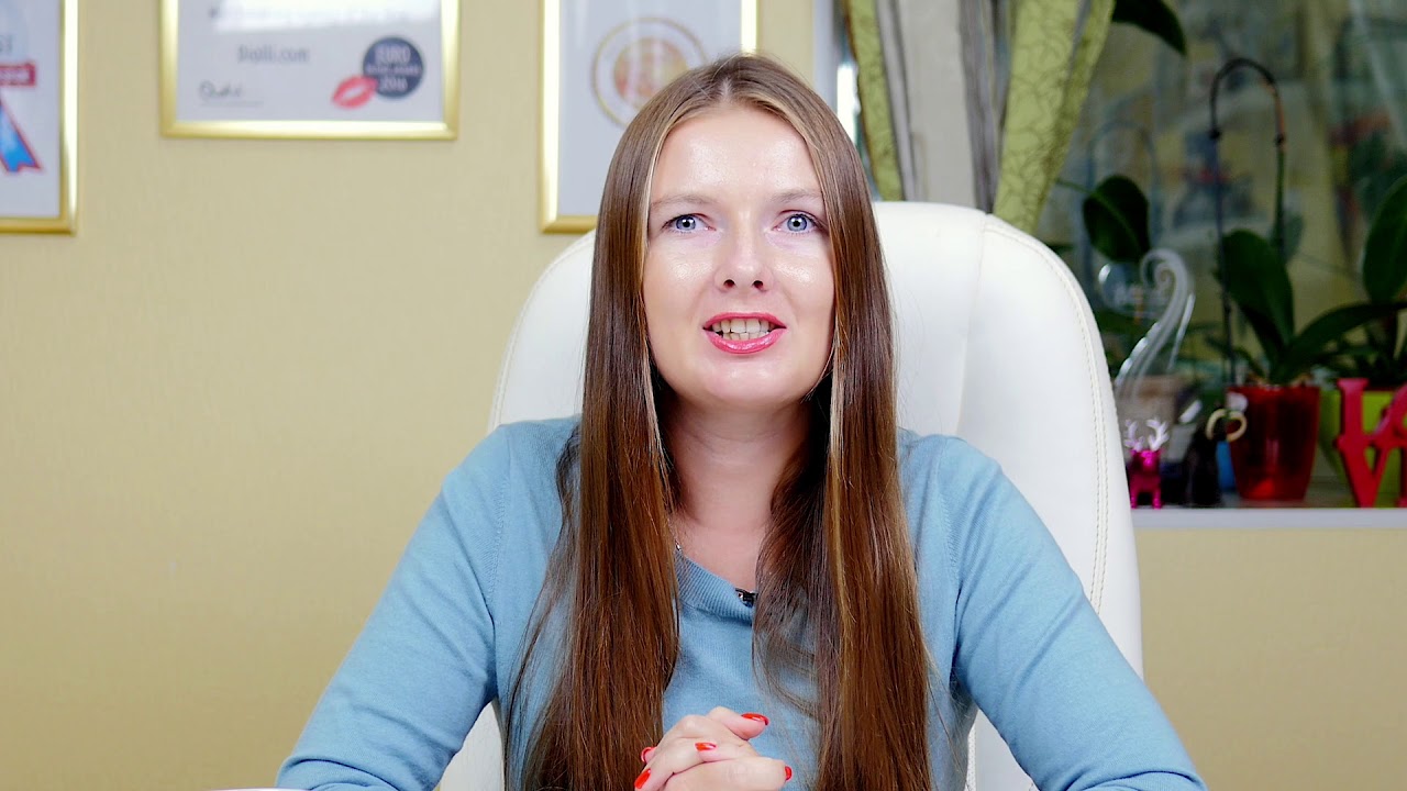 7 signs that a Ukrainian lady wants a relationship with you. Dating tips by Diolli.com