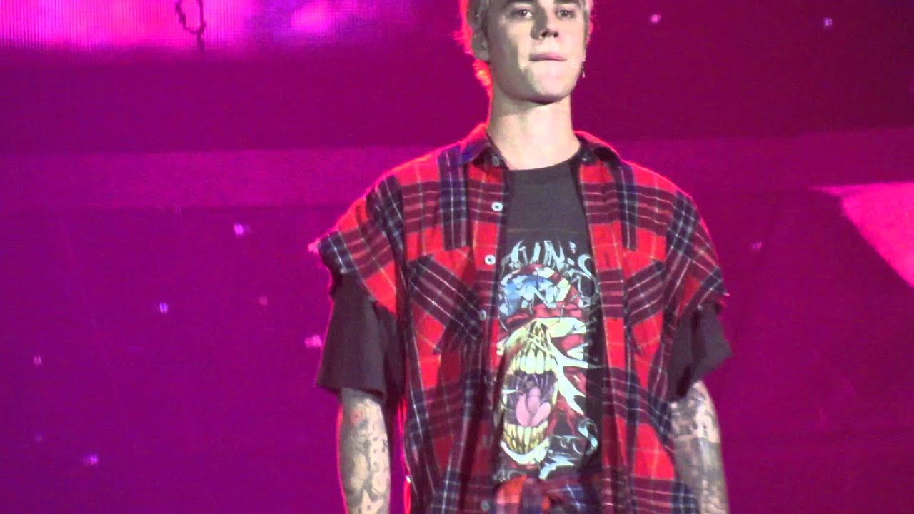 Justin Bieber Purpose Tour Oakland CA 3/18/16 - The Feeling ft HALSEY