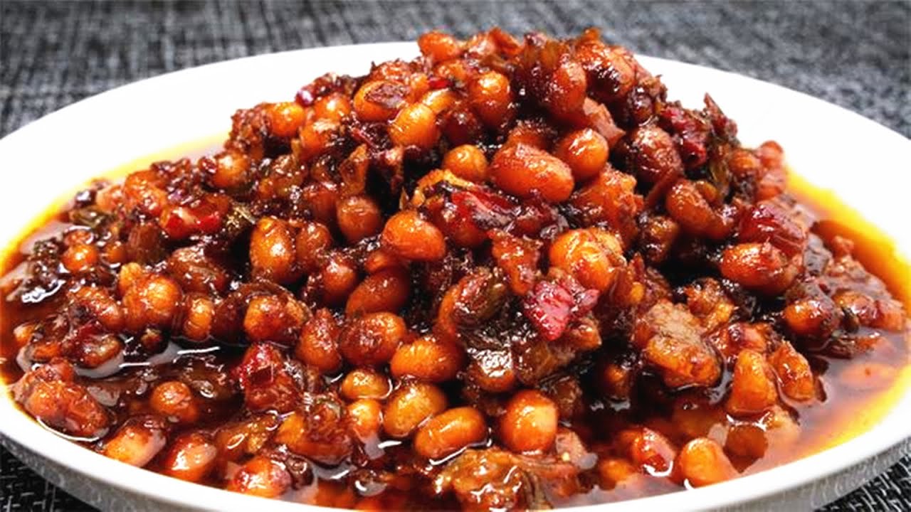 黄豆这个做法火了，水里一泡，锅里一煮，吃2个月不坏，越吃越香