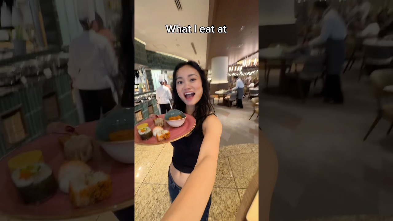 What I eat at ALL you can eat #breakfast buffet in #Japan 🤩 #japanesefood #foodie #hotel #whatieat