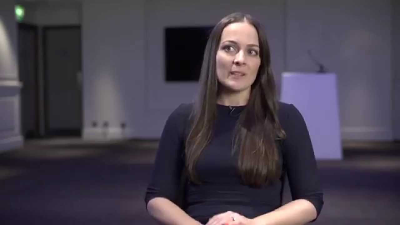 Web Psychologist Nathalie Nahai speaking at The Knowledge Guild
