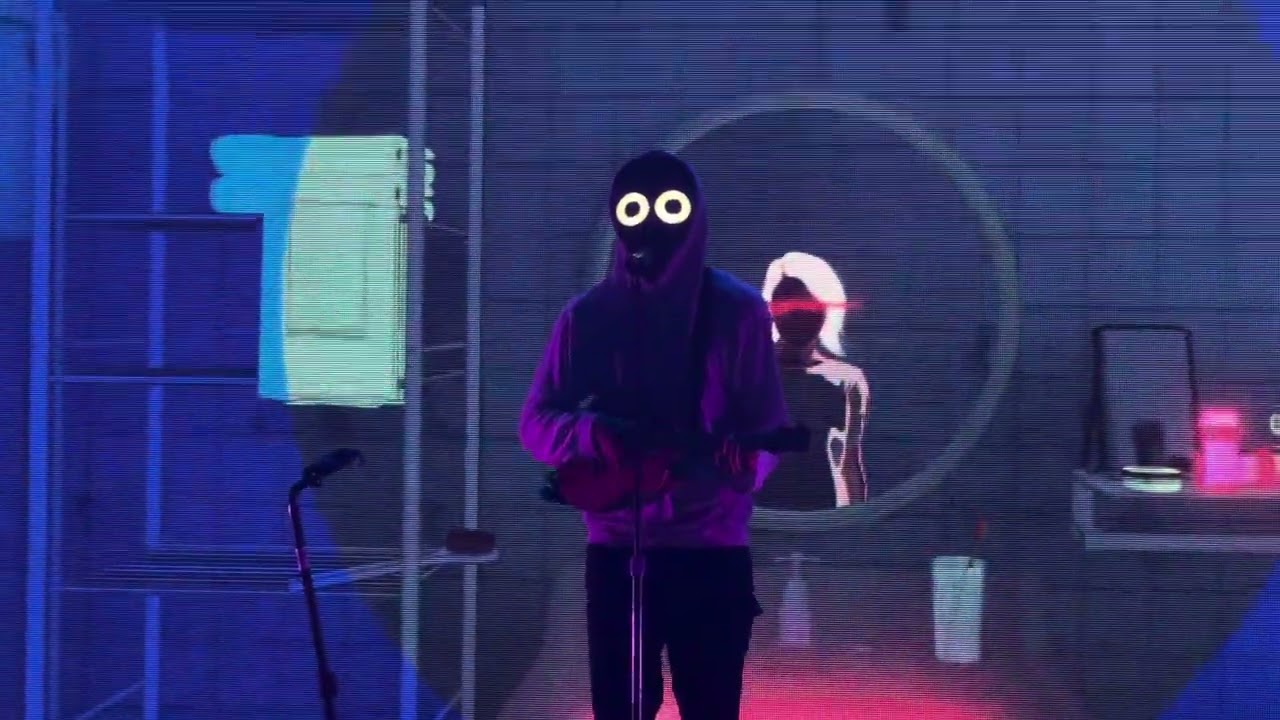 BoyWithUke - Bad Things - Live at Royal Oak Music Theatre in Royal Oak, MI on 4-54-24