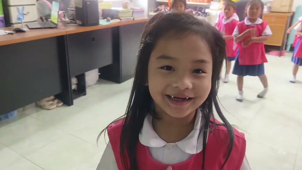 แอโรบิคเพื่อสุขภาพ  อนุบาล 2 สุนทรวิจิตร/ 68