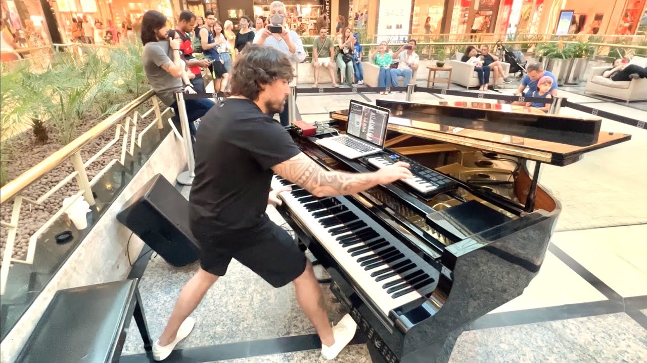 Somewhere Only We Know Keane (Piano Shopping Mall)