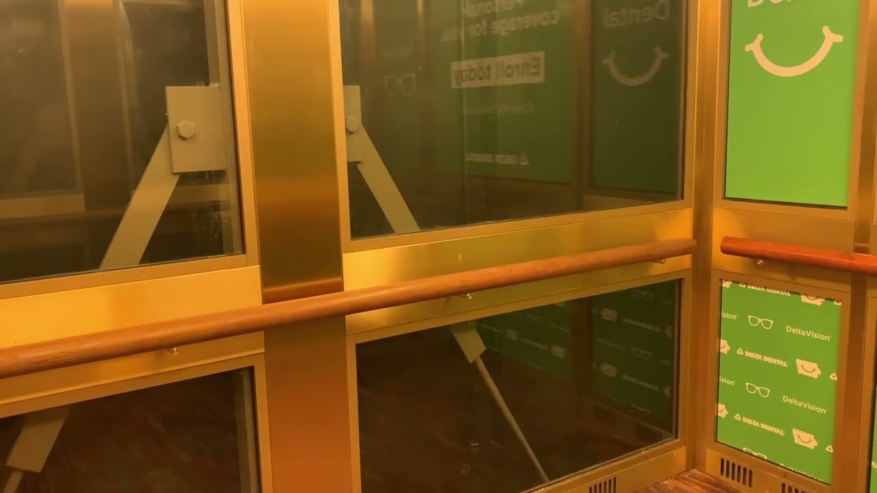 Schindler Glass Hydraulic Elevator - Jordan Creek Town Center - West Des Moines, IA