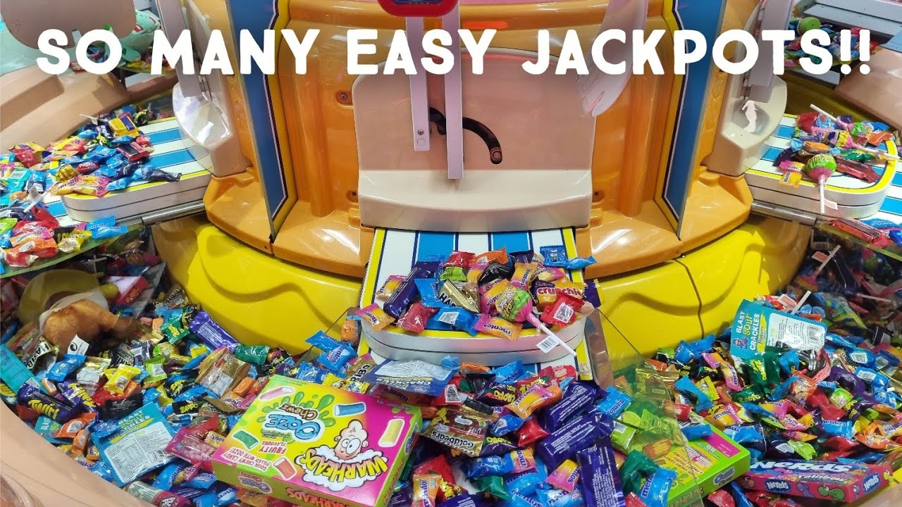 OMG A MIRACLE ARCADE JACKPOT!! Big Sweetland Candy Pusher Jackpot! 🍬 