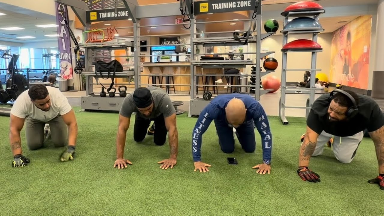 Over 20 sets of 10 PUSH-UP BULLDOG 🔥🔥