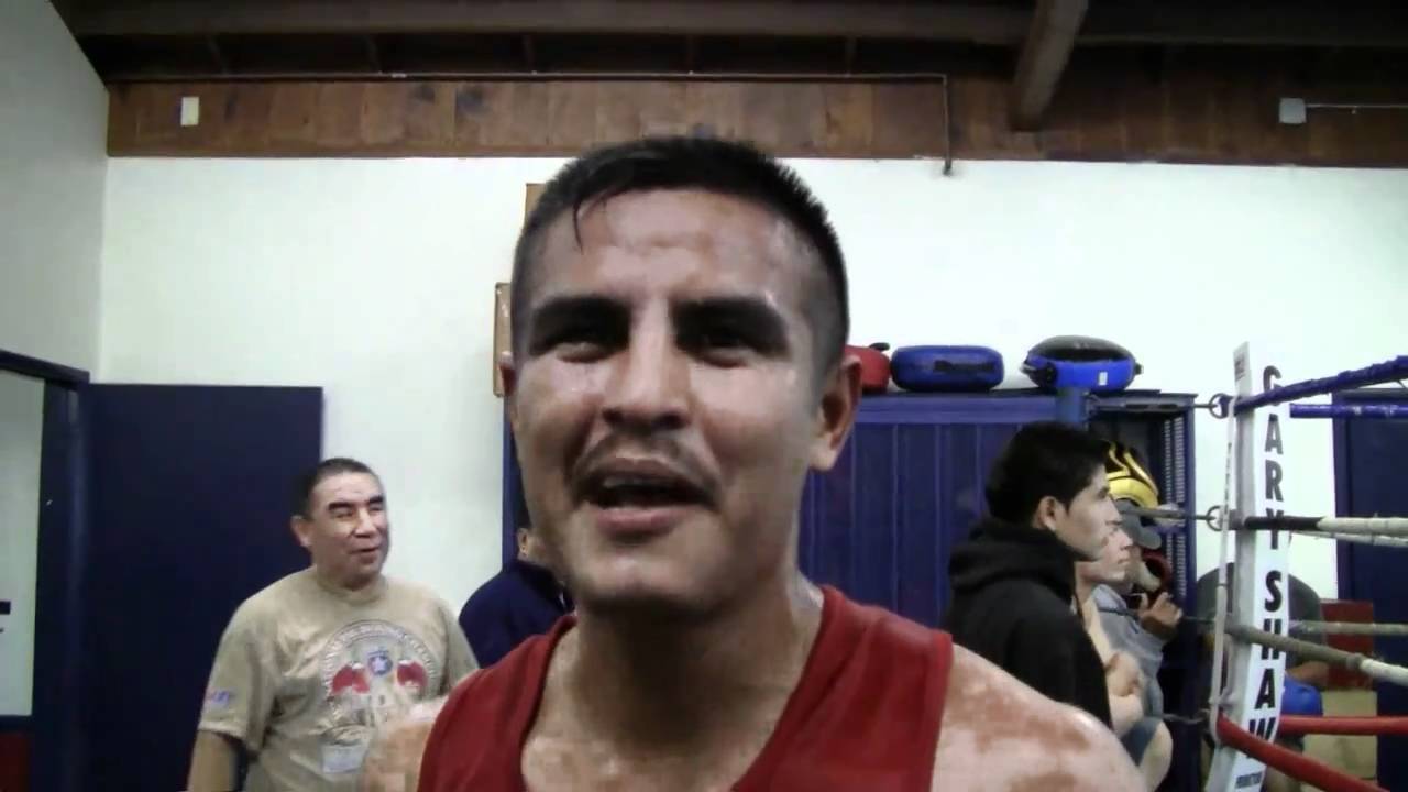 boxing star leonilo miranda (32 -2 30 ko's) training