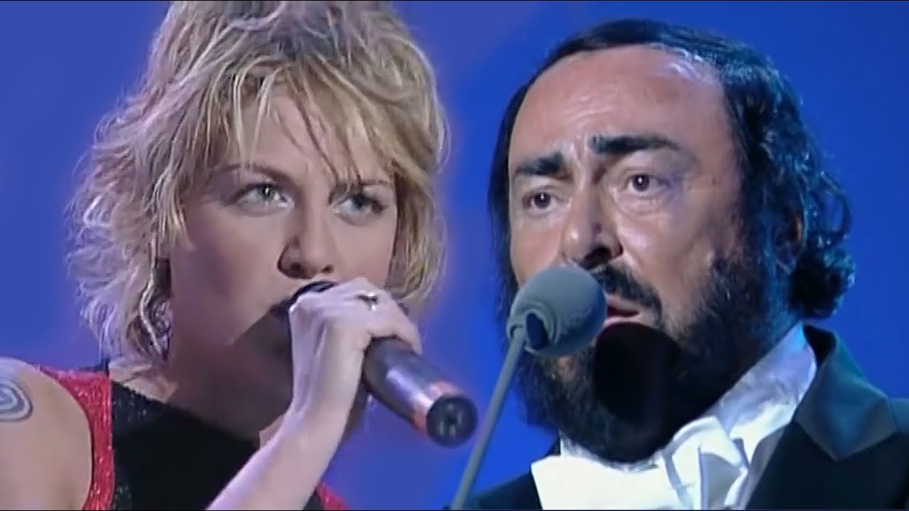 Luciano Pavarotti & Irene Grandi - Guarda che Luna (HerStory 2000)
