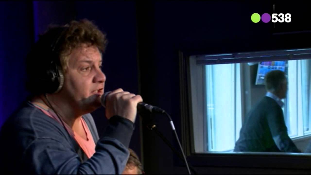 Rene Froger - Daar Sta Je Dan (live bij Evers Staat Op)