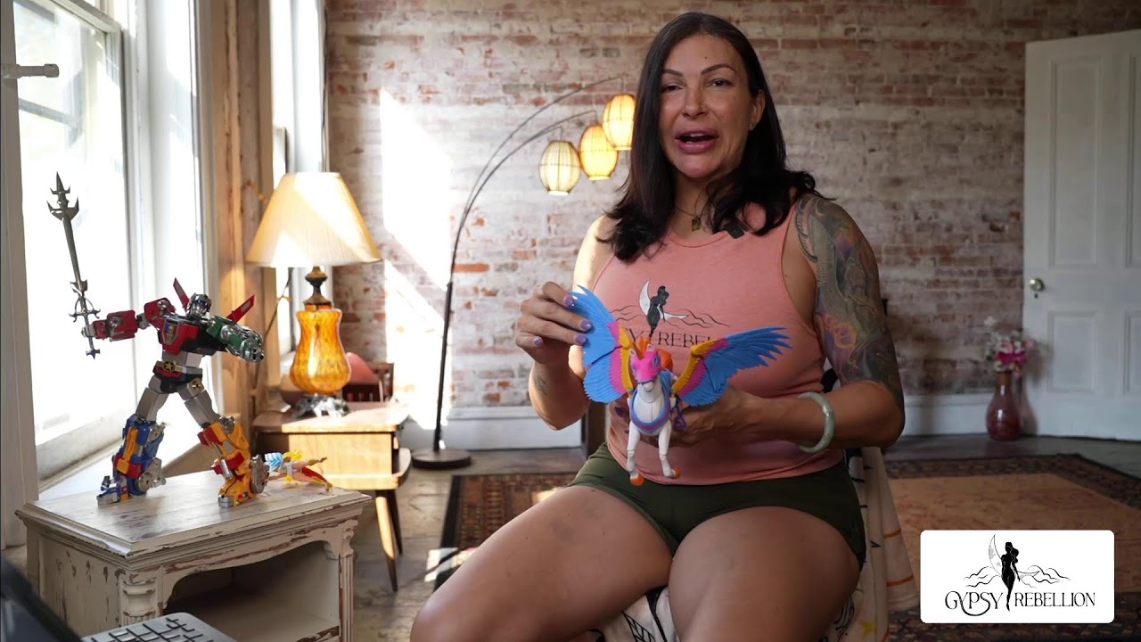 She-Ra and Swiftwind 40th Anniversary!! Unboxing!