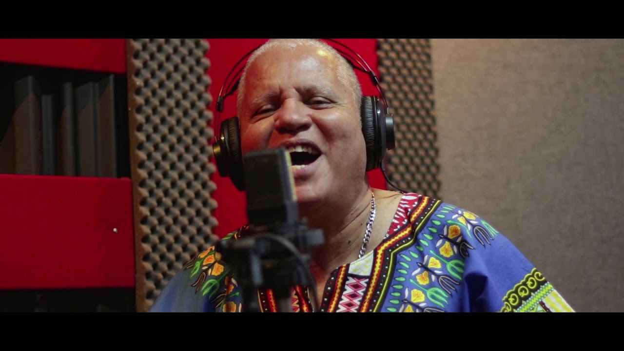 La Aventurera - Joseito Martínez y su Orquesta (Porro Colombiano)
