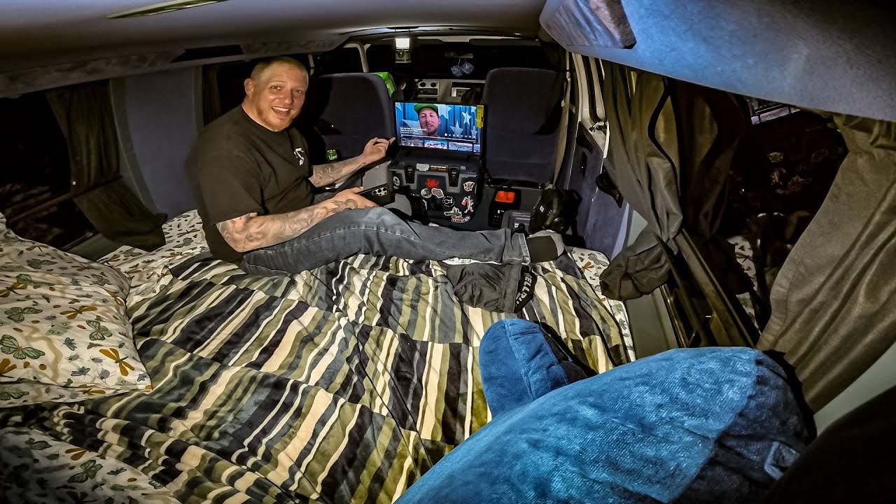 Testing A New TV In My Old Van - Solo Van Camping