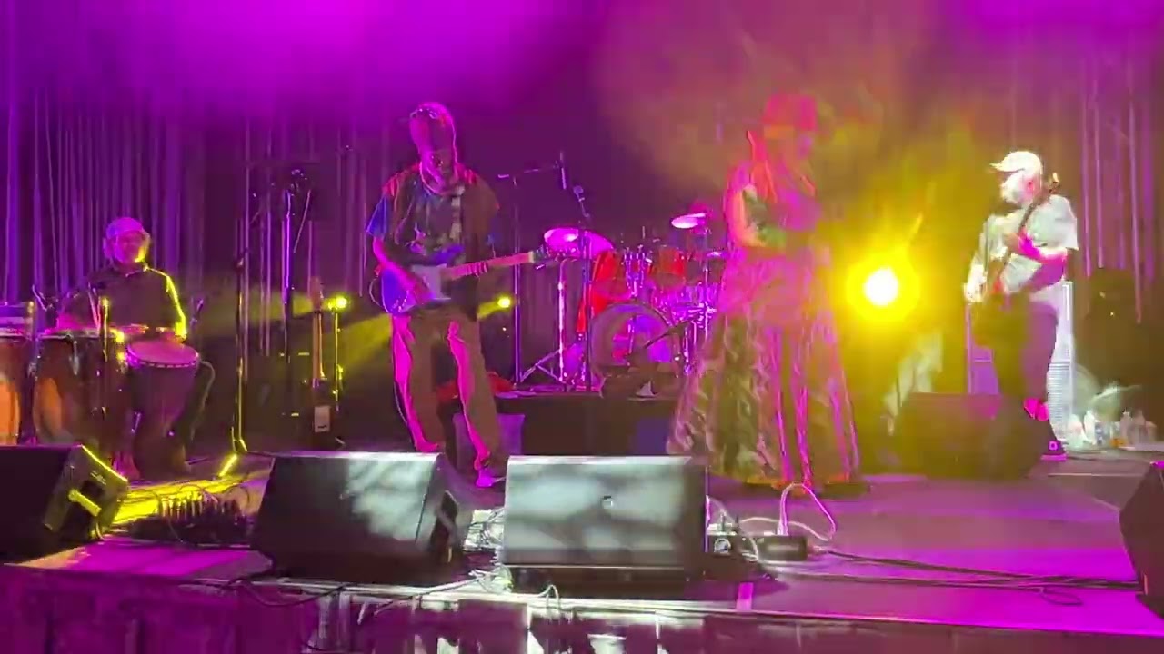 Soul Fyah in da mix and Ras Danny’s Reggae Allstars cover “Natty Girl”