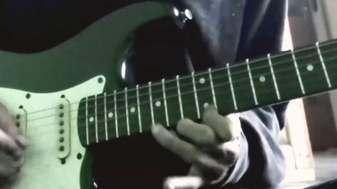 e minor scale. improvisasi