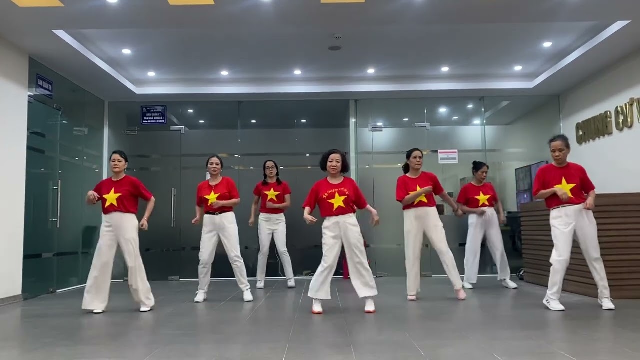 Bài ca Hồ Chí Minh - Dân vũ Vimeco Phạm Hùng