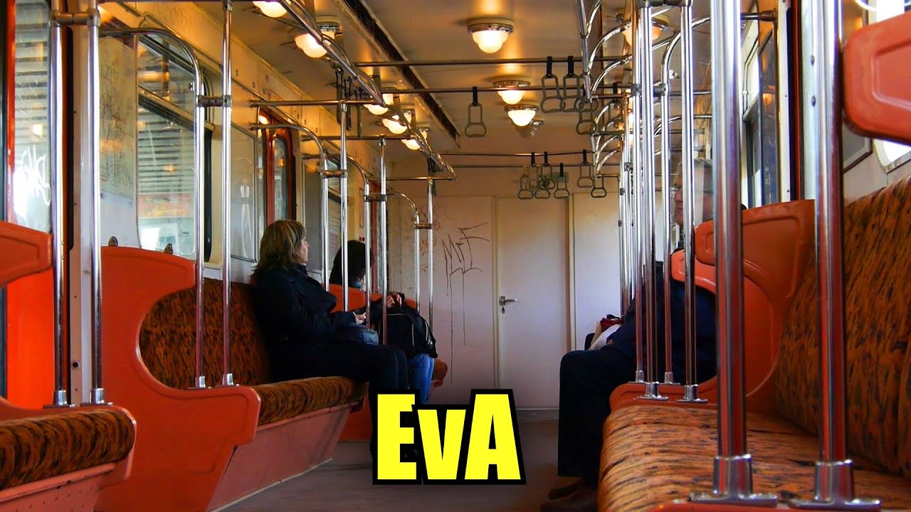 Будапештское Метро 2013 Венгрия 🇭🇺 Поездка в Вагоне Типа EvA