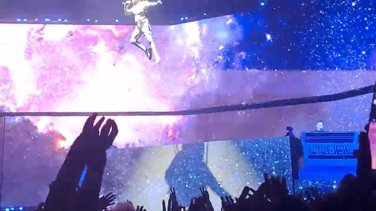 Soprano - Plus Près Des Étoiles - Chasseur D'étoiles Tour - Amiens [15/09/2023]