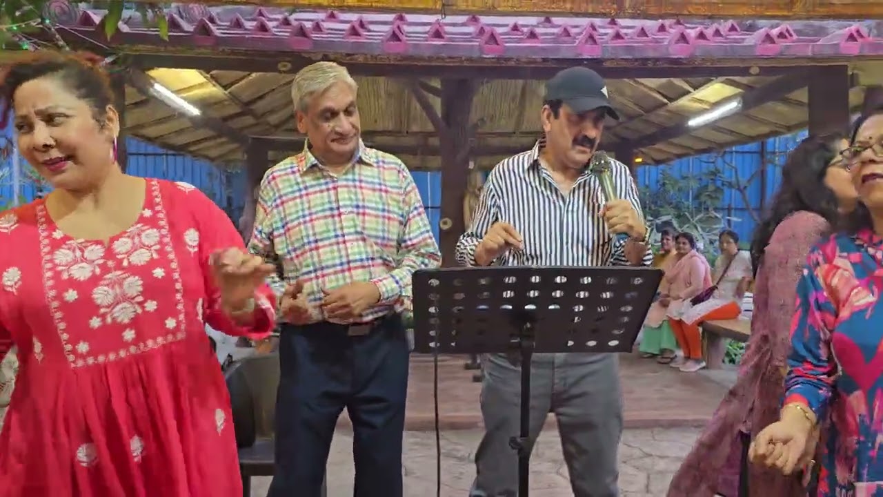 1st time Dekha Tumhen Dil Kho Gaya....Kumar Sanu....Jaan Tere Naam .
