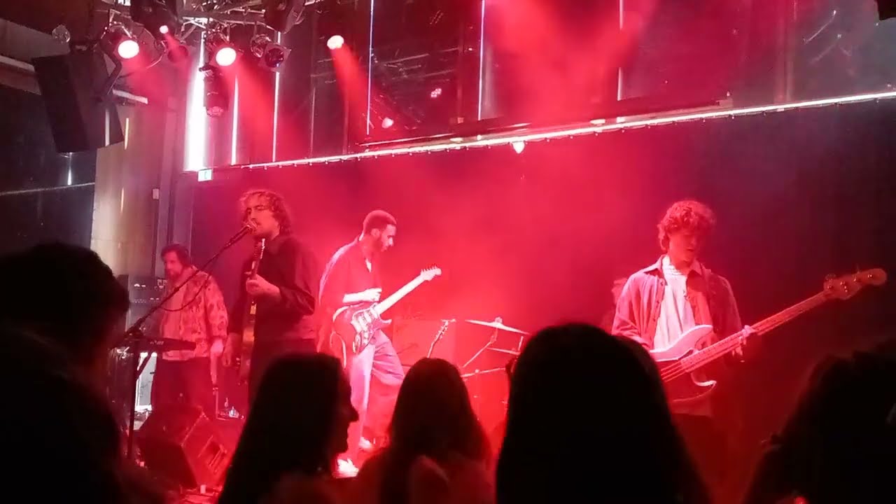 Whiff - Waiting All Night @ MEZZ Breda (8 juni 2025)