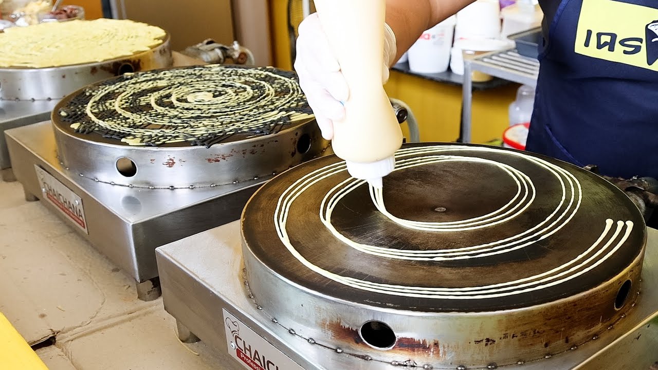 Amazing!! Master of unique making crepes - Thai Street Food