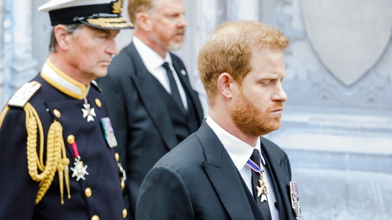 Prince Harry looks ‘absolutely distraught’