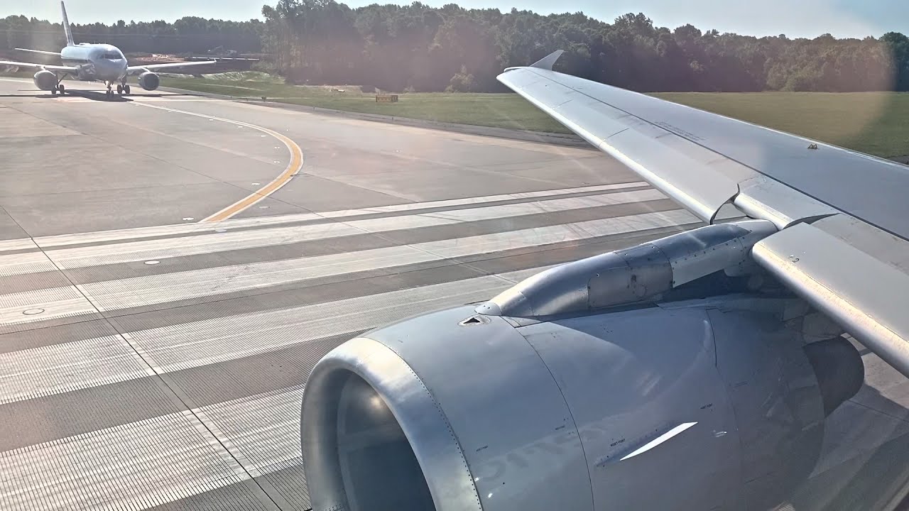 American A319 Takeoff from Charlotte [1080p60 HDR]