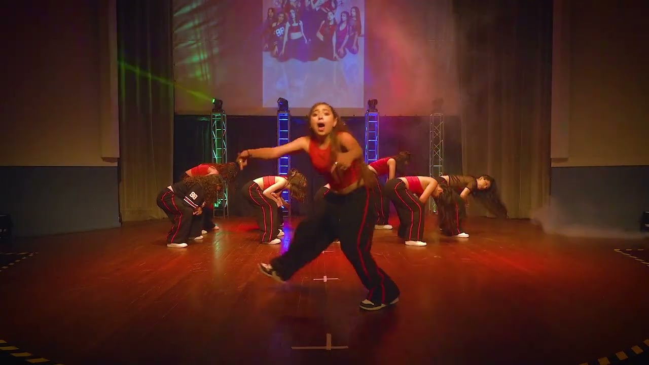 Grupo 6 Danzando muestra 2025