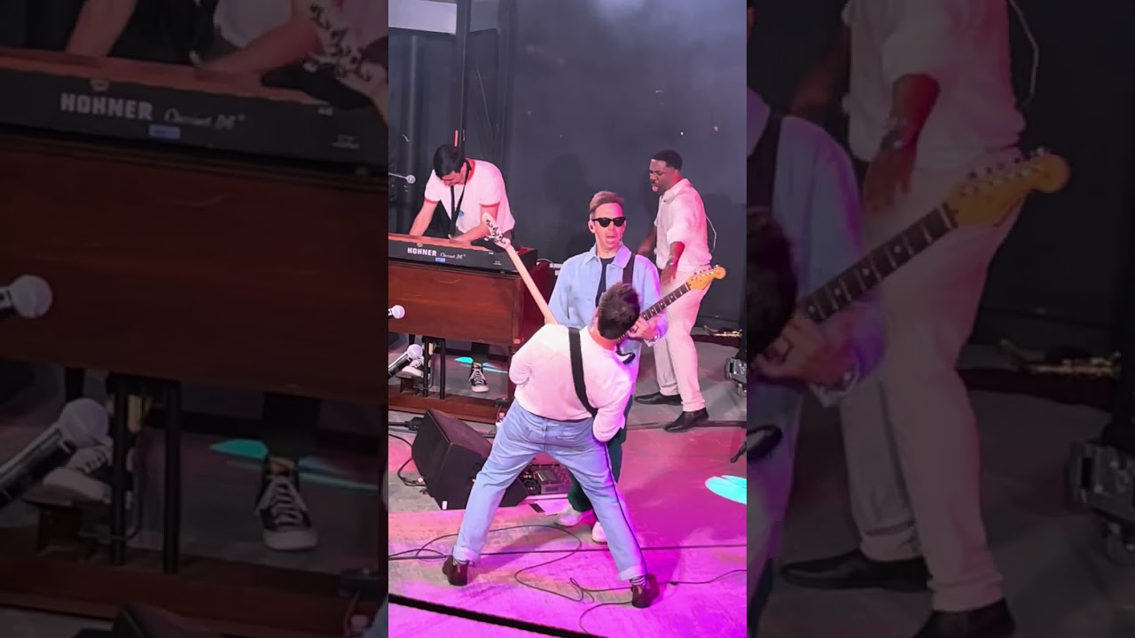 Dean Town - Joe Dart playing his new Sterling Signature Bass with Vulfpeck  Stubbs BBQ at Austin,TX