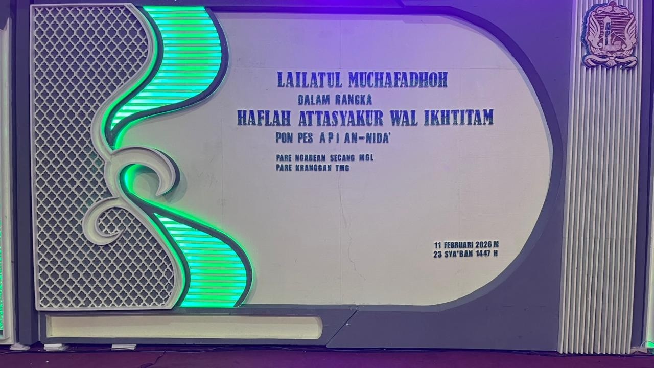 LAILATUL  MUCHAFADHOH DLM RANGKA HAFLAH ATTASYAKUR LIL IKHTITAM  PONPES A P I ANNIDA PARE SECANG MGL