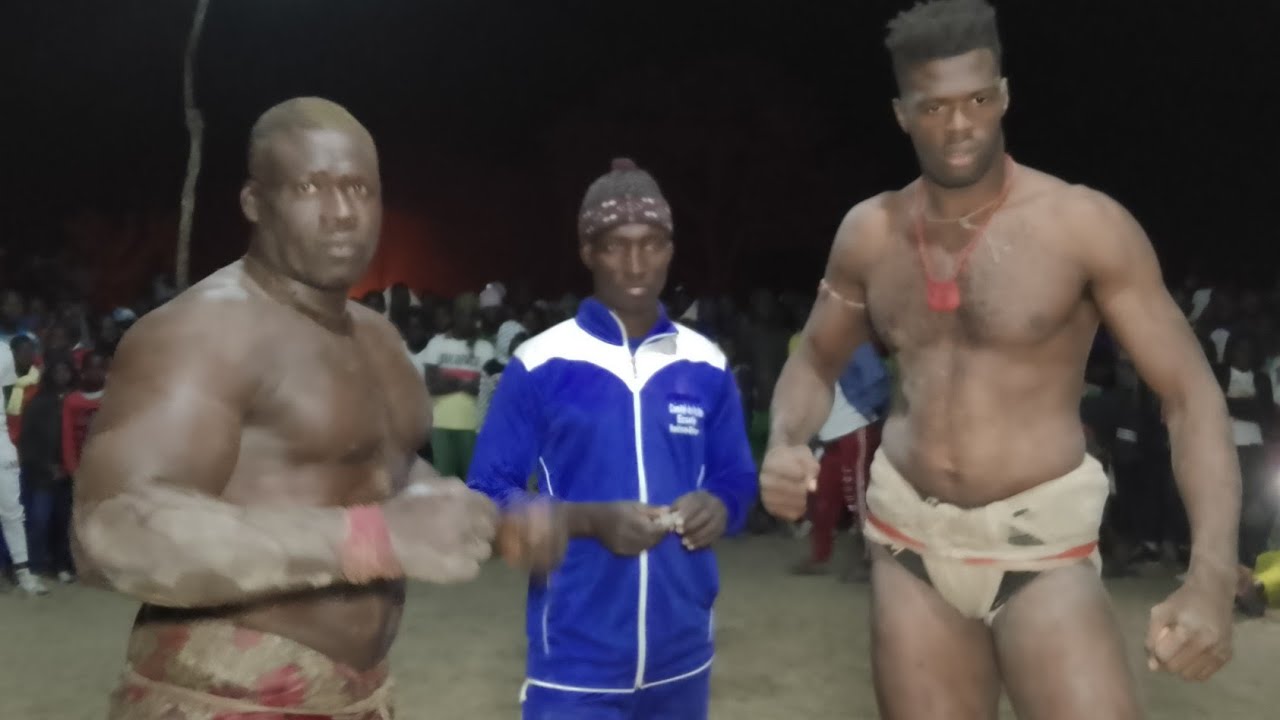 Finale Ndiol Géant vs Sékou Diouf L 200 à Ngassakhas 23 Décembre 2022